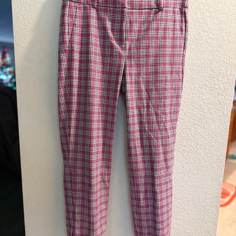 J.Crew Cameron slim Plaid crop Pink and White Pants size 6